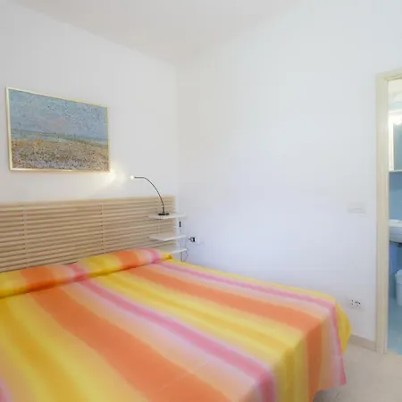 Apartment Un Nido Sul Mare - Goelba *